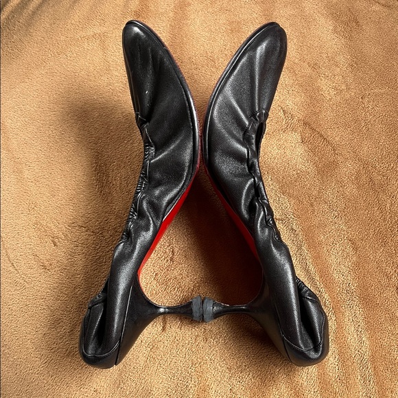 Christian Louboutin Black Leather Kitten Heels - Picture 4 of 13